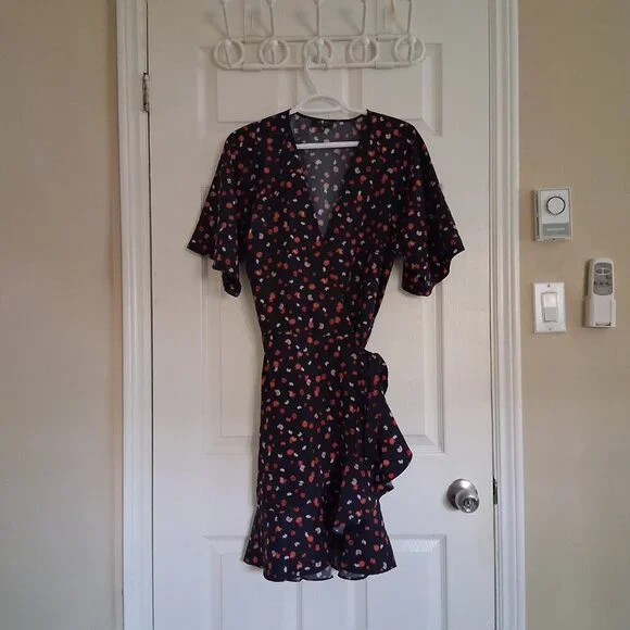 7 For All Mankind Women's Size Large Black Red Floral True Wrap Mini Dress - Picture 2 of 11